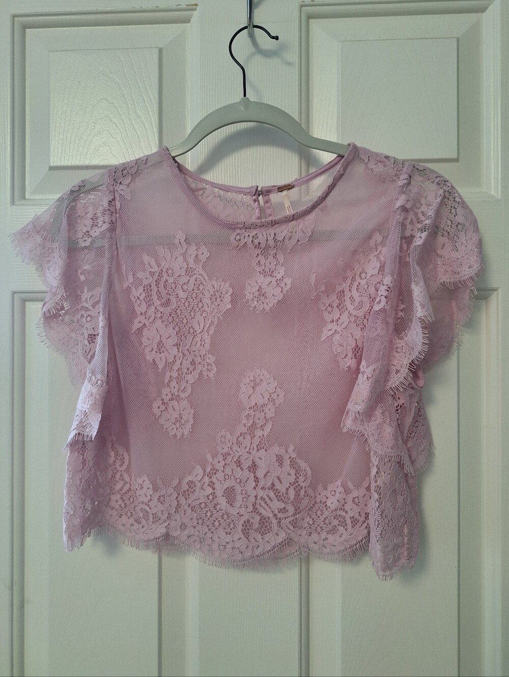 FREE PEOPLE Lace Cropped Top Size Small